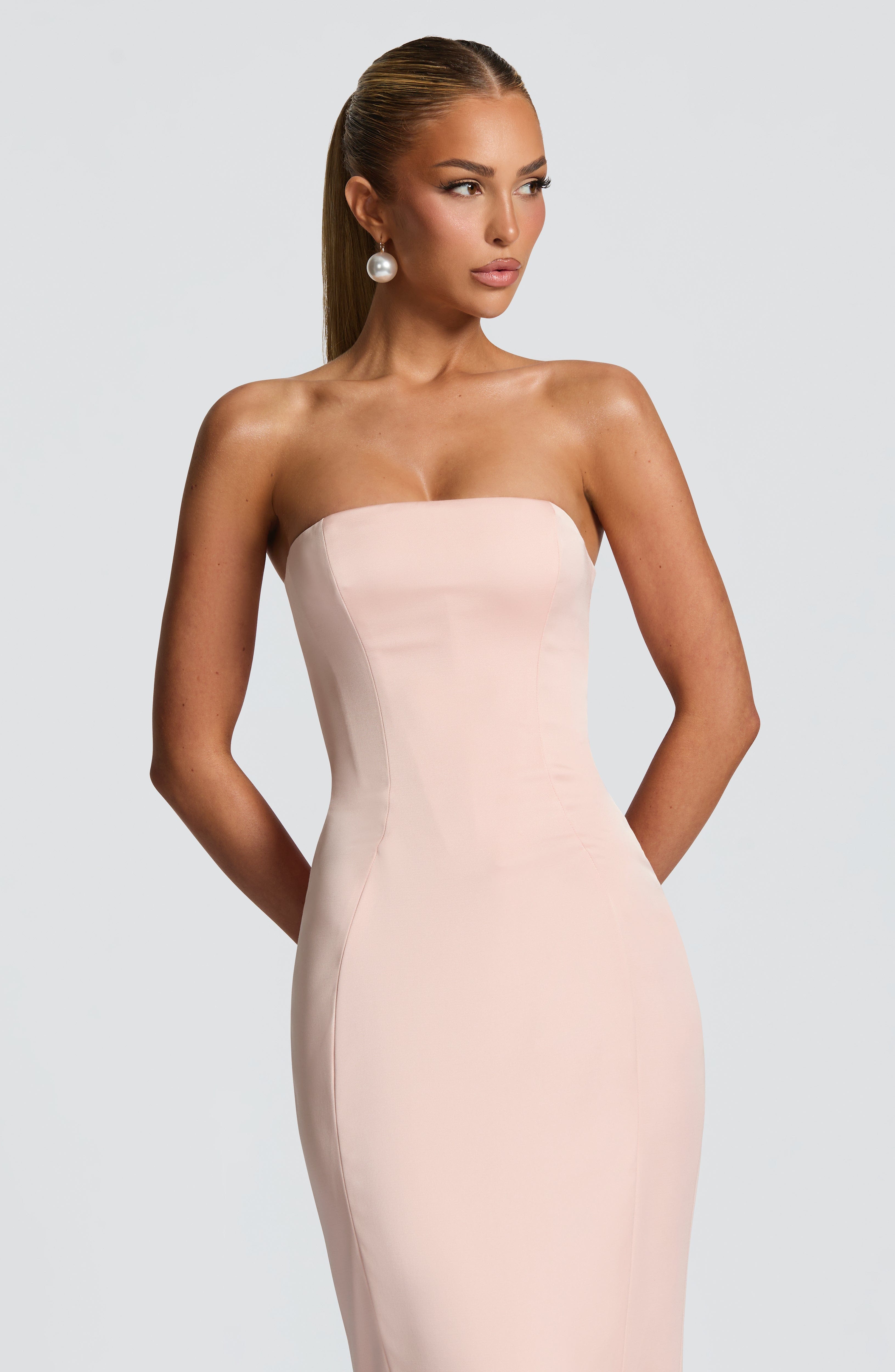Emryn Gown - Blush - Napalia