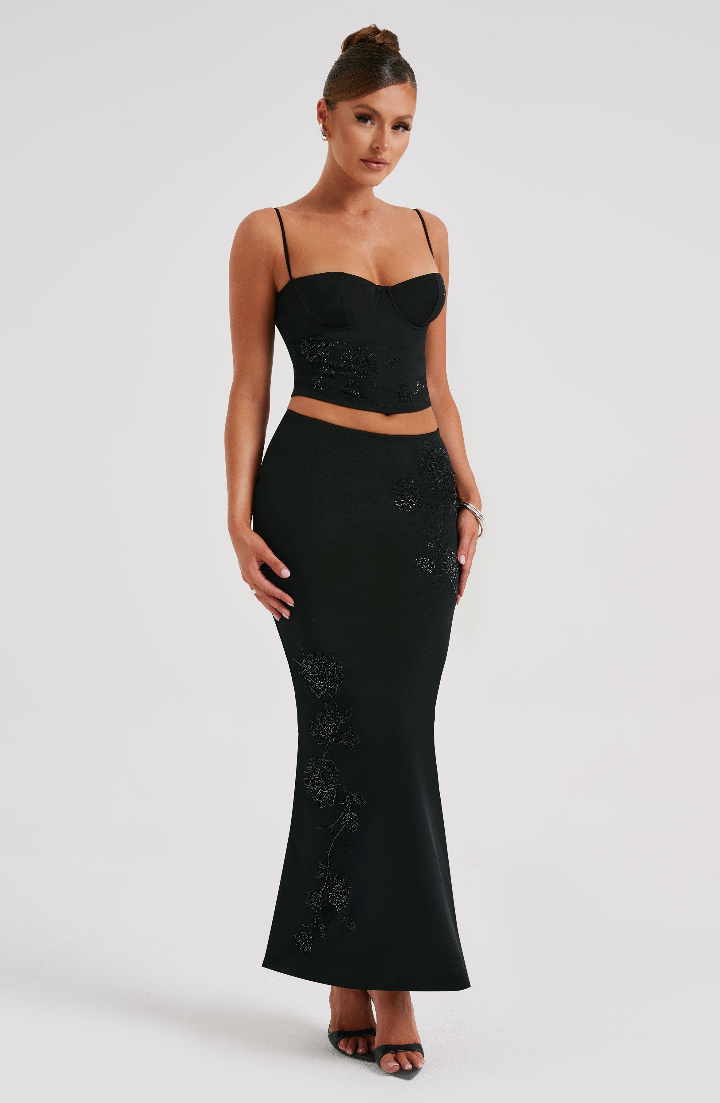 Izi Maxi Skirt - Black - Napalia