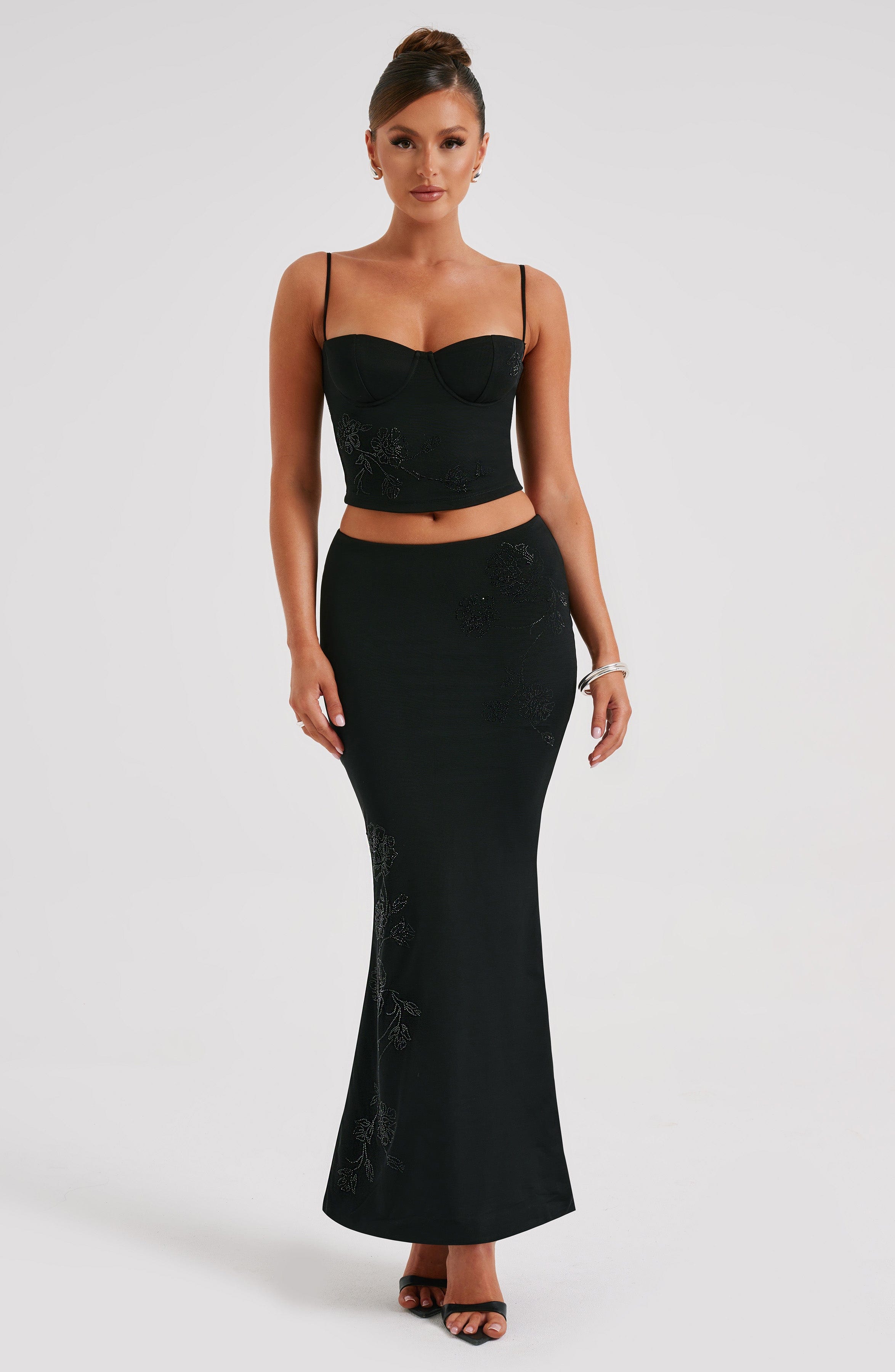 Izi Maxi Skirt - Black - Napalia