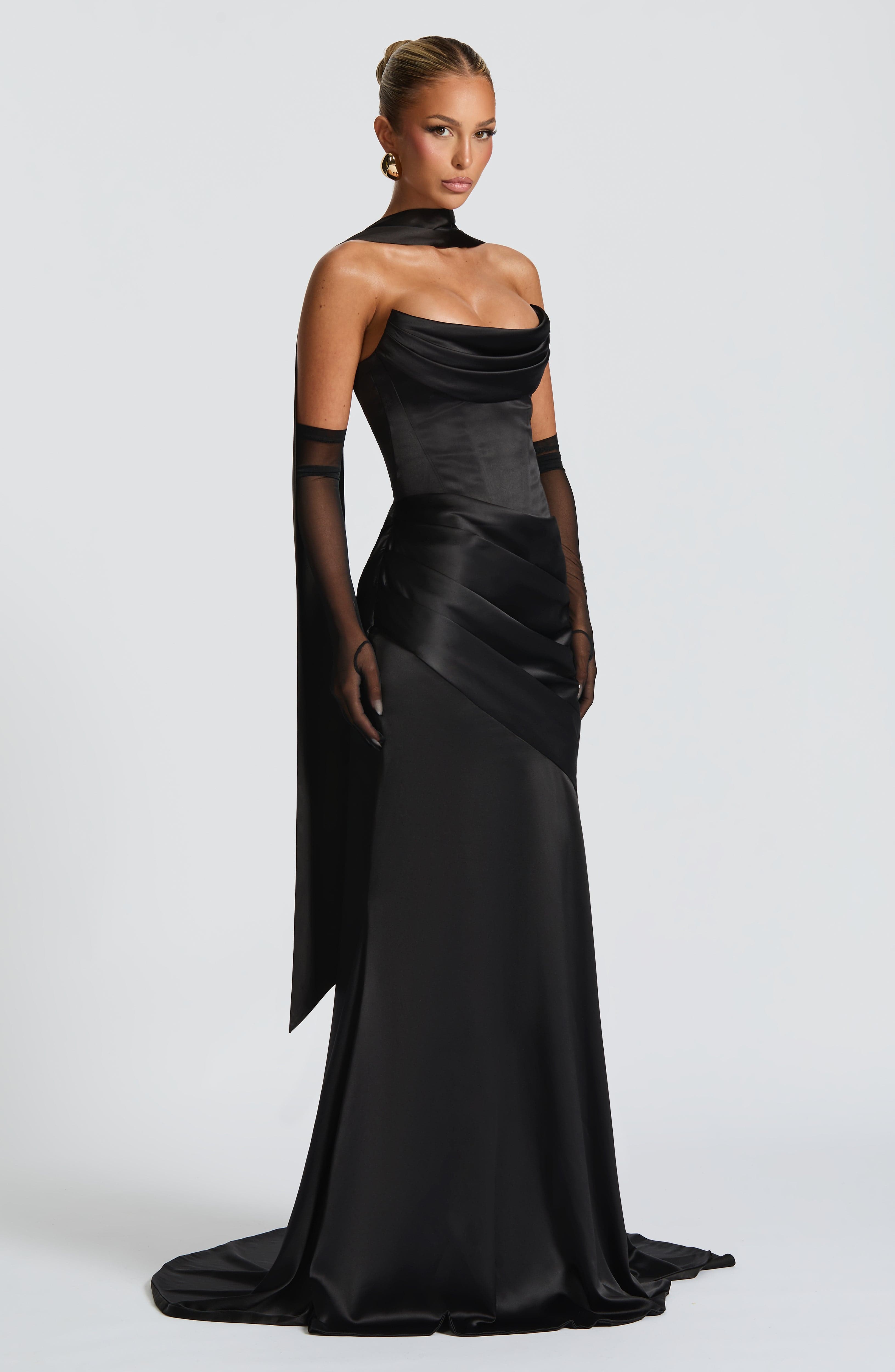 Kensington Maxi Dress - Black - Napalia