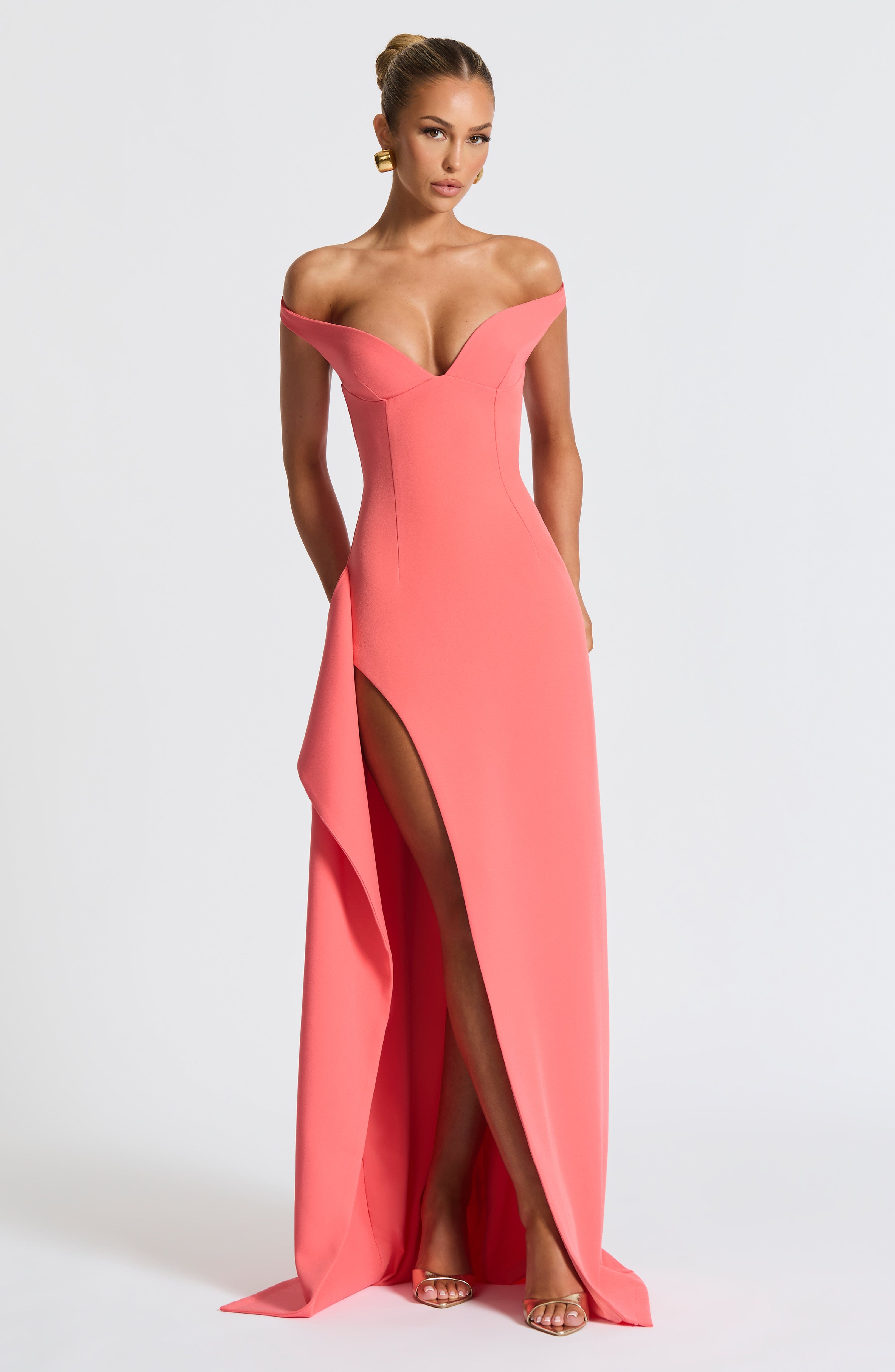 Khalesia Maxi Dress - Coral Pink - Napalia