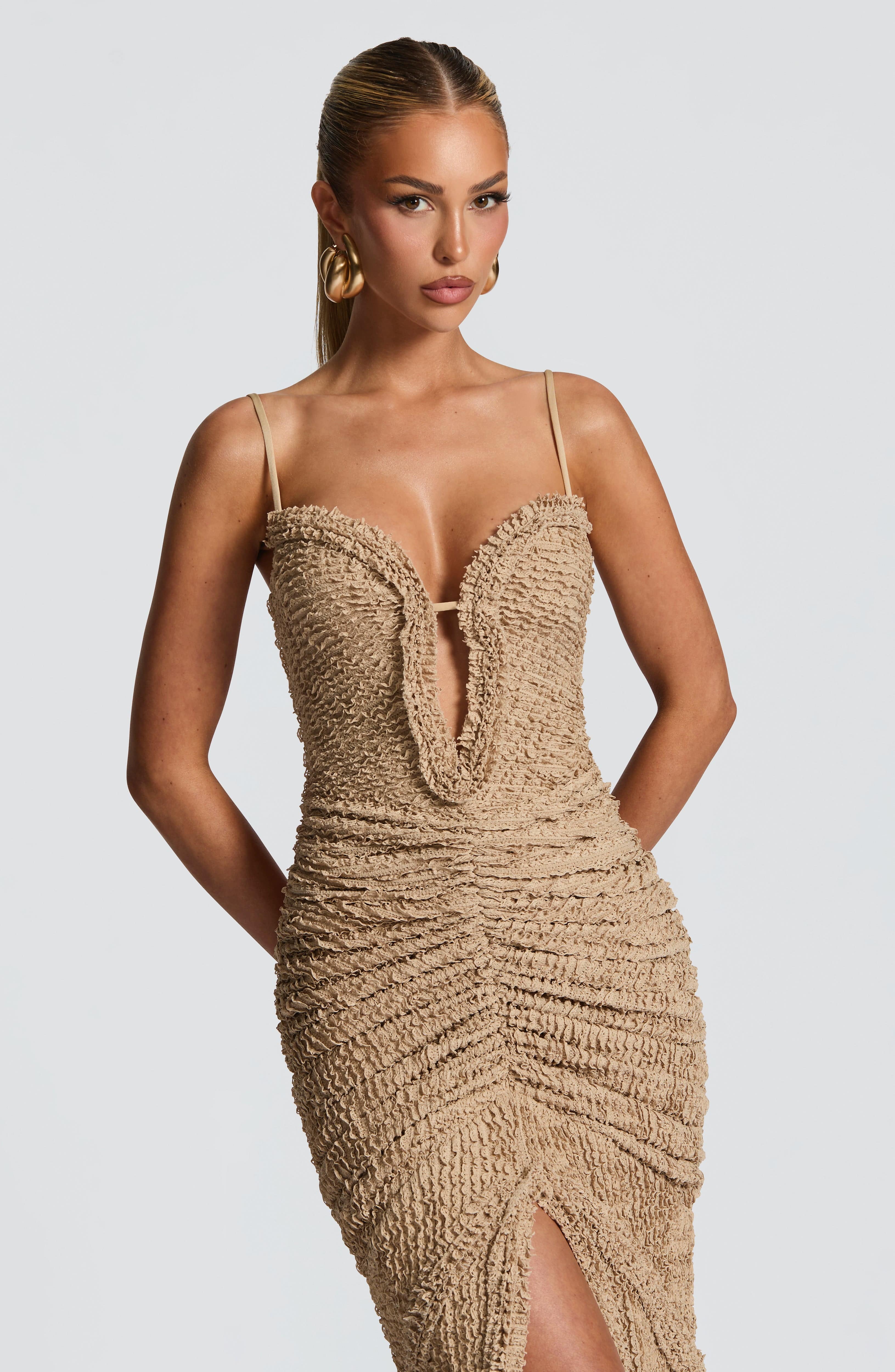 Lysandra Maxi Dress - Beige - Napalia