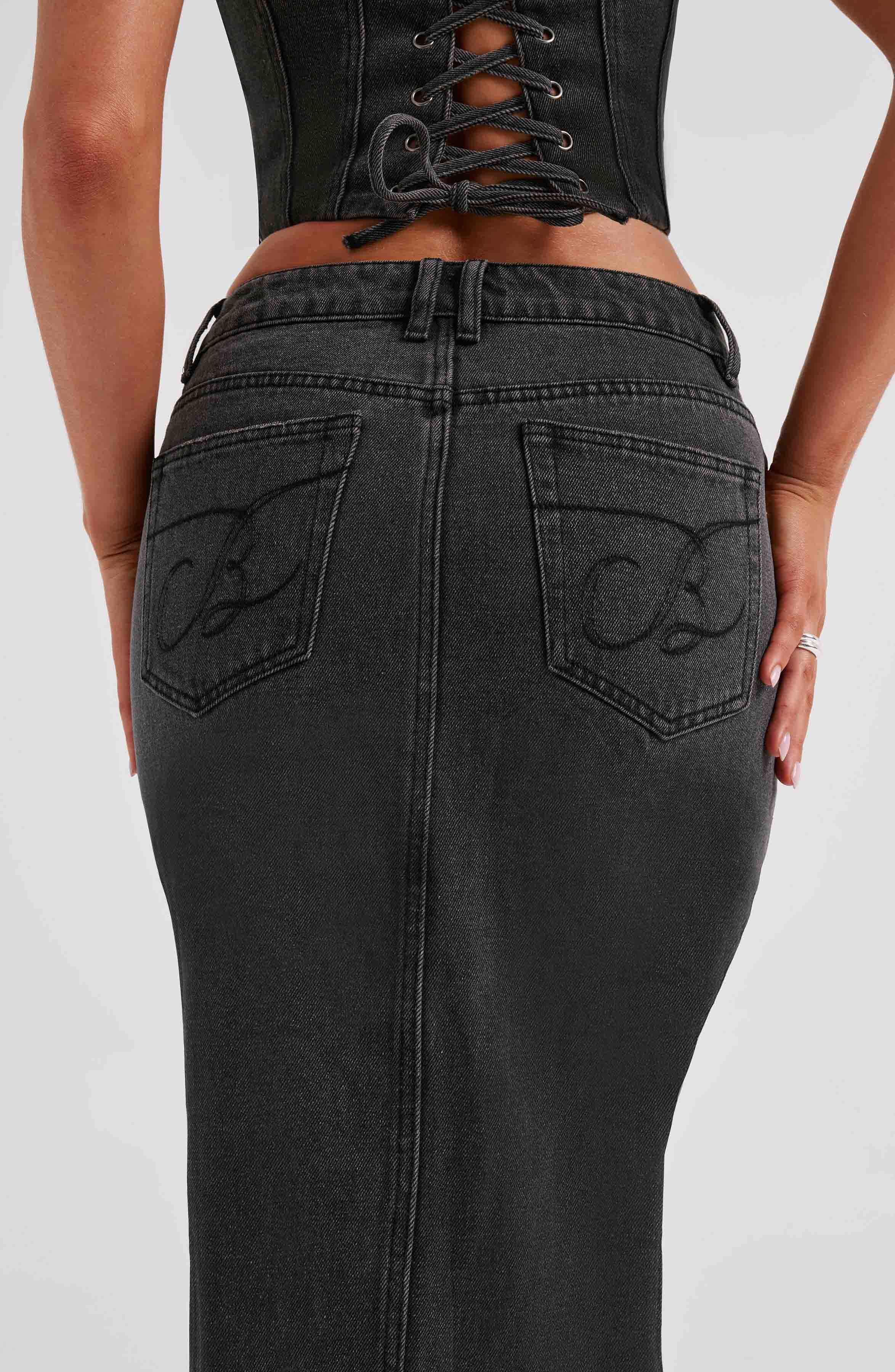 Flor Maxi Skirt - Black - Napalia