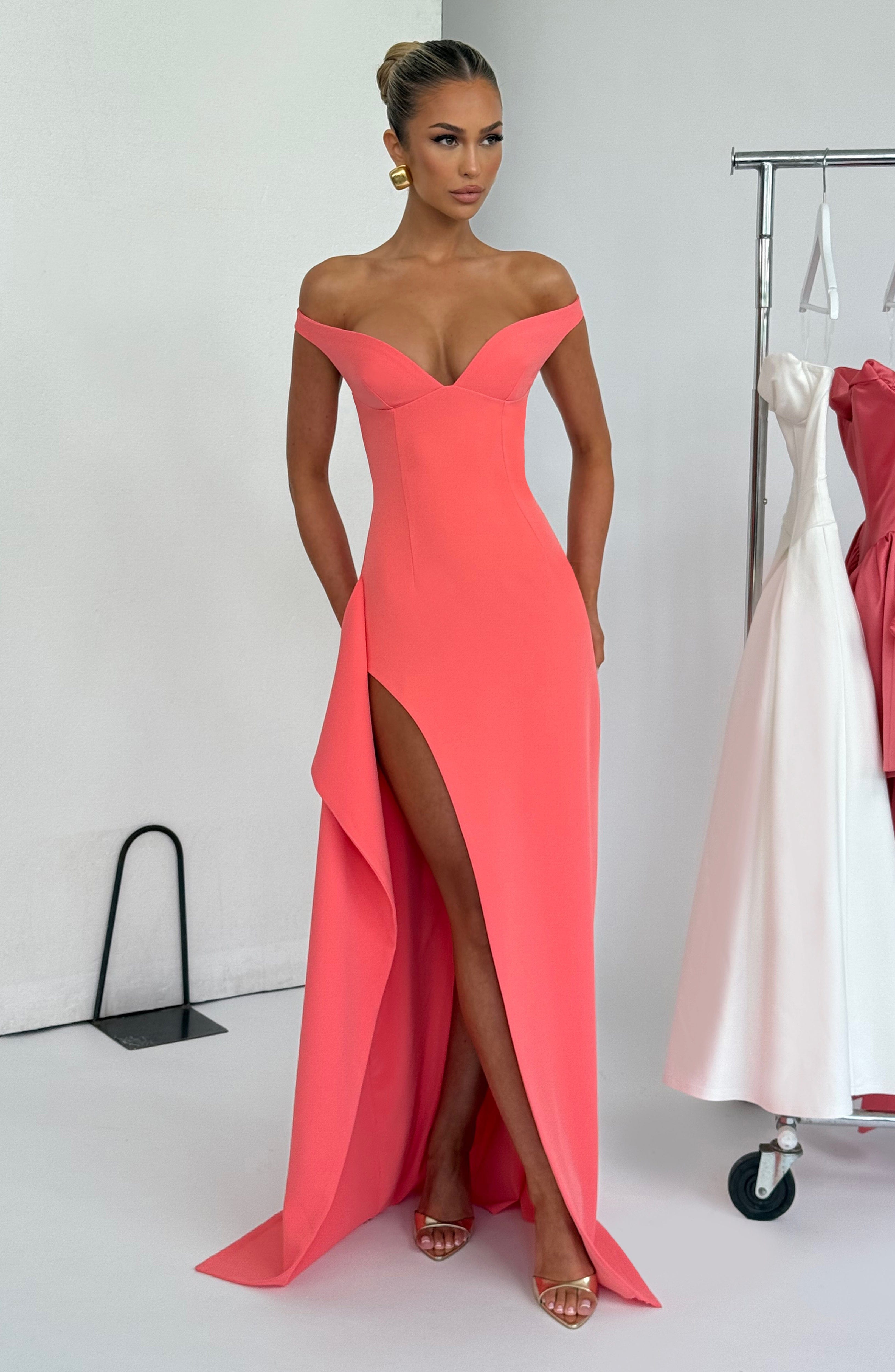 Khalesia Maxi Dress - Coral Pink - Napalia